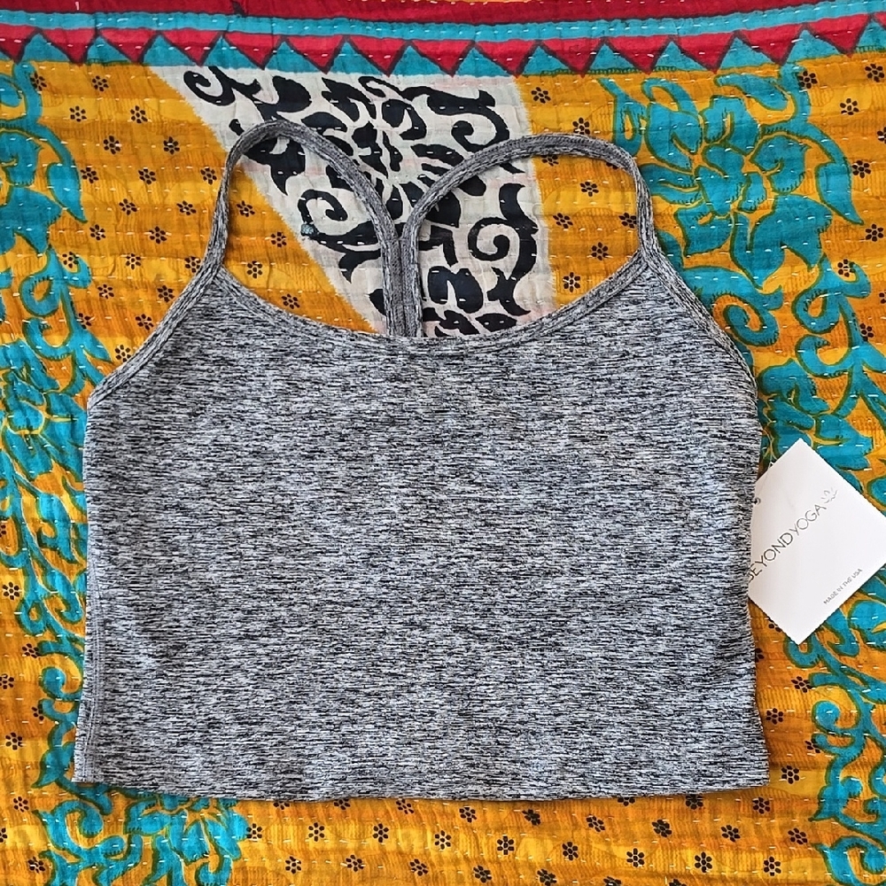 NWT Beyond Yoga Cropped Tank Top